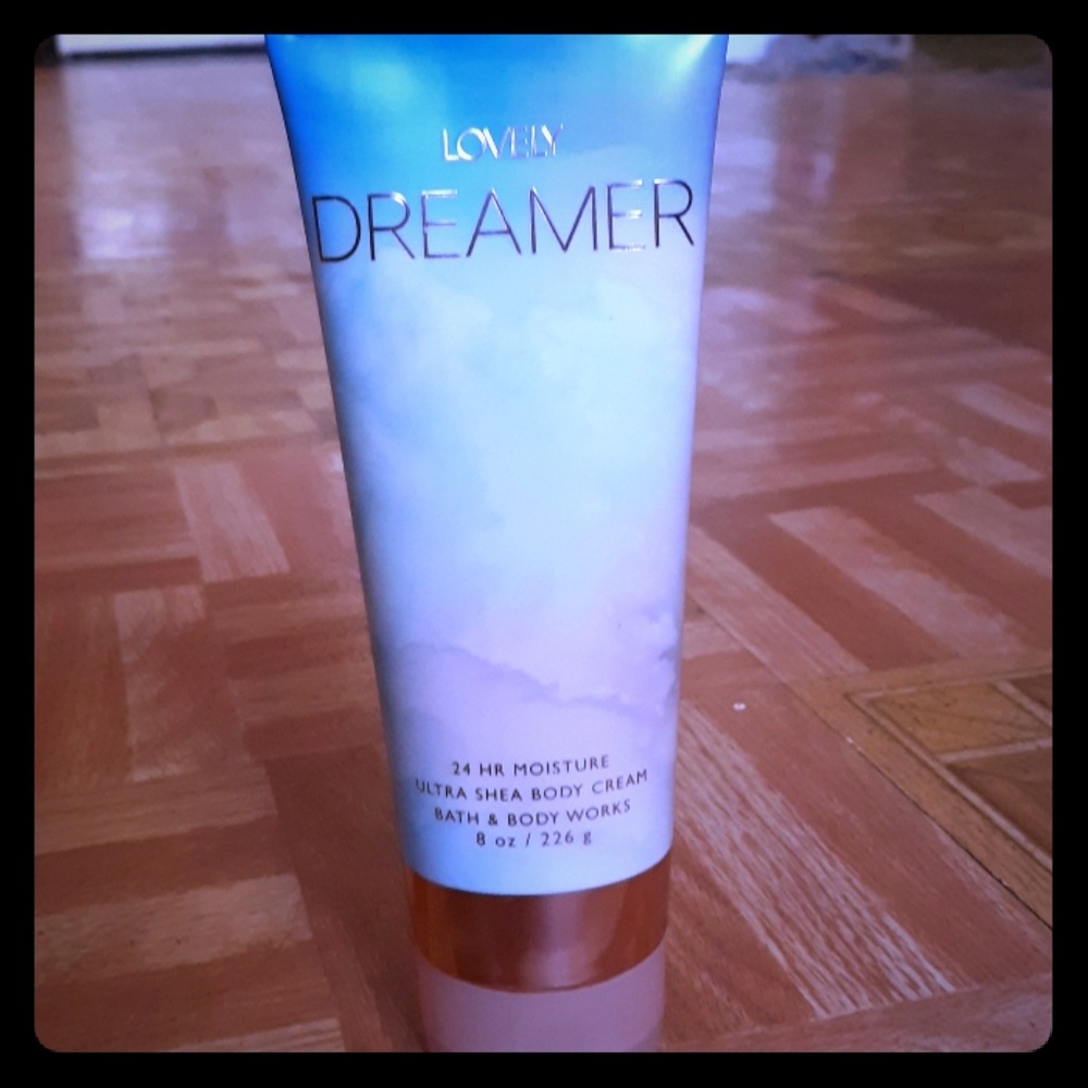 Moisture body cream